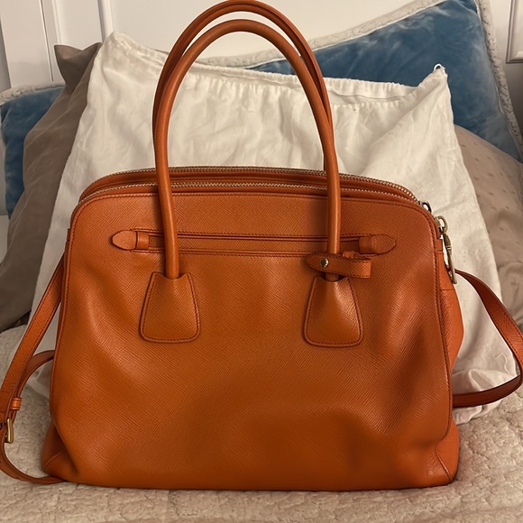 Authentic Prada Saffiano Cuir Large Double-Zip Tote Bag, Orange - Picture 4 of 13